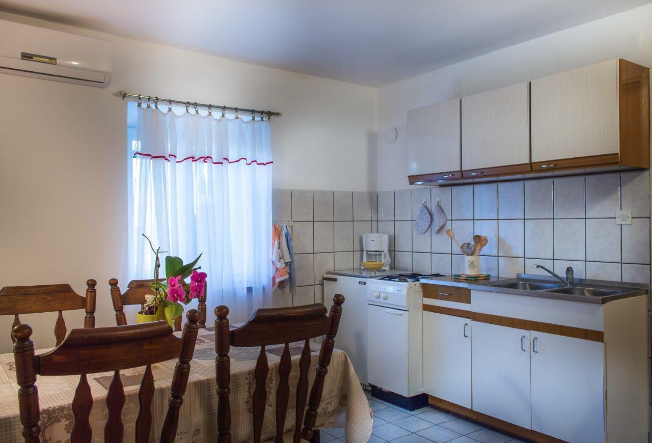 Apartman Dina Рисика Экстерьер фото